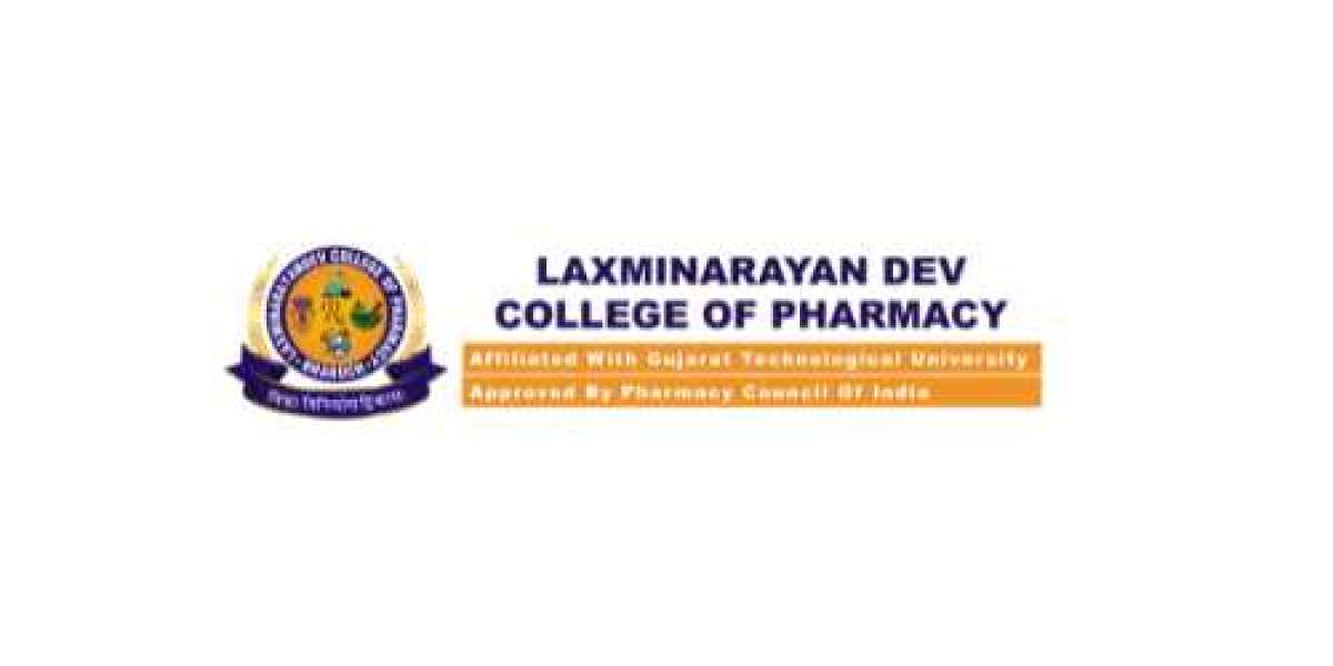What Are the Best Private Colleges for M Pharm and How to Choose the Right One?