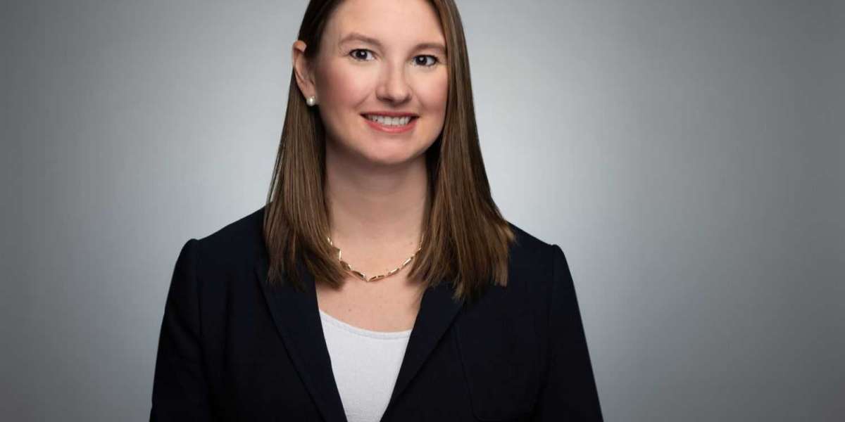 Professional Corporate Headshots in Dallas – Elevate Your Brand Image